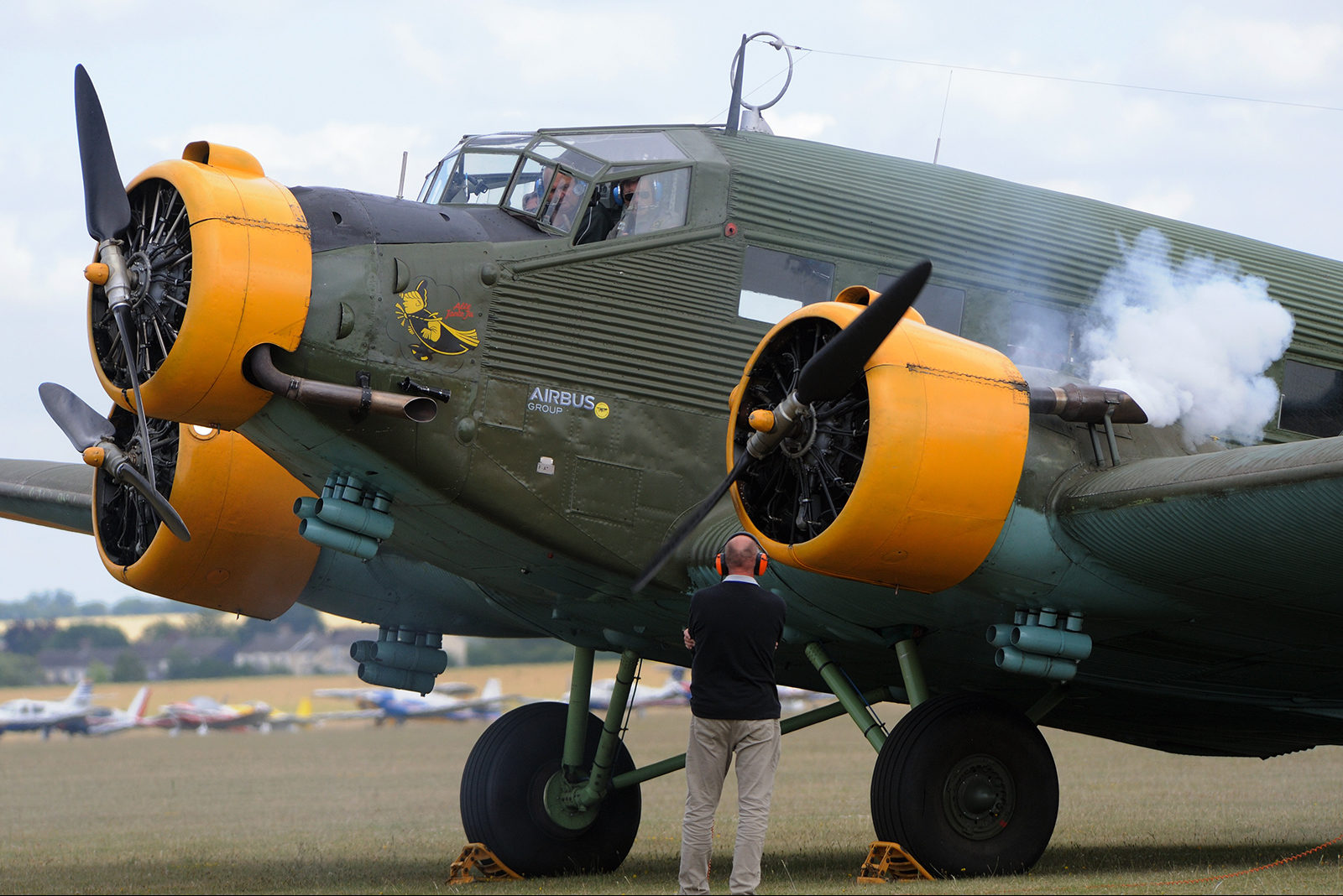 Alla scoperta del relitto di un aereo tedesco Junkers-52 affondato nel 1942 vicino il paese di Sferracavallo (PA) Alla scoperta del relitto di un aereo tedesco Junkers-52 affondato nel 1942 vicino il paese di Sferracavallo (PA)
